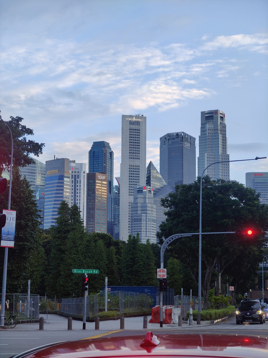 Skyline beim reinfahren nach Singapur